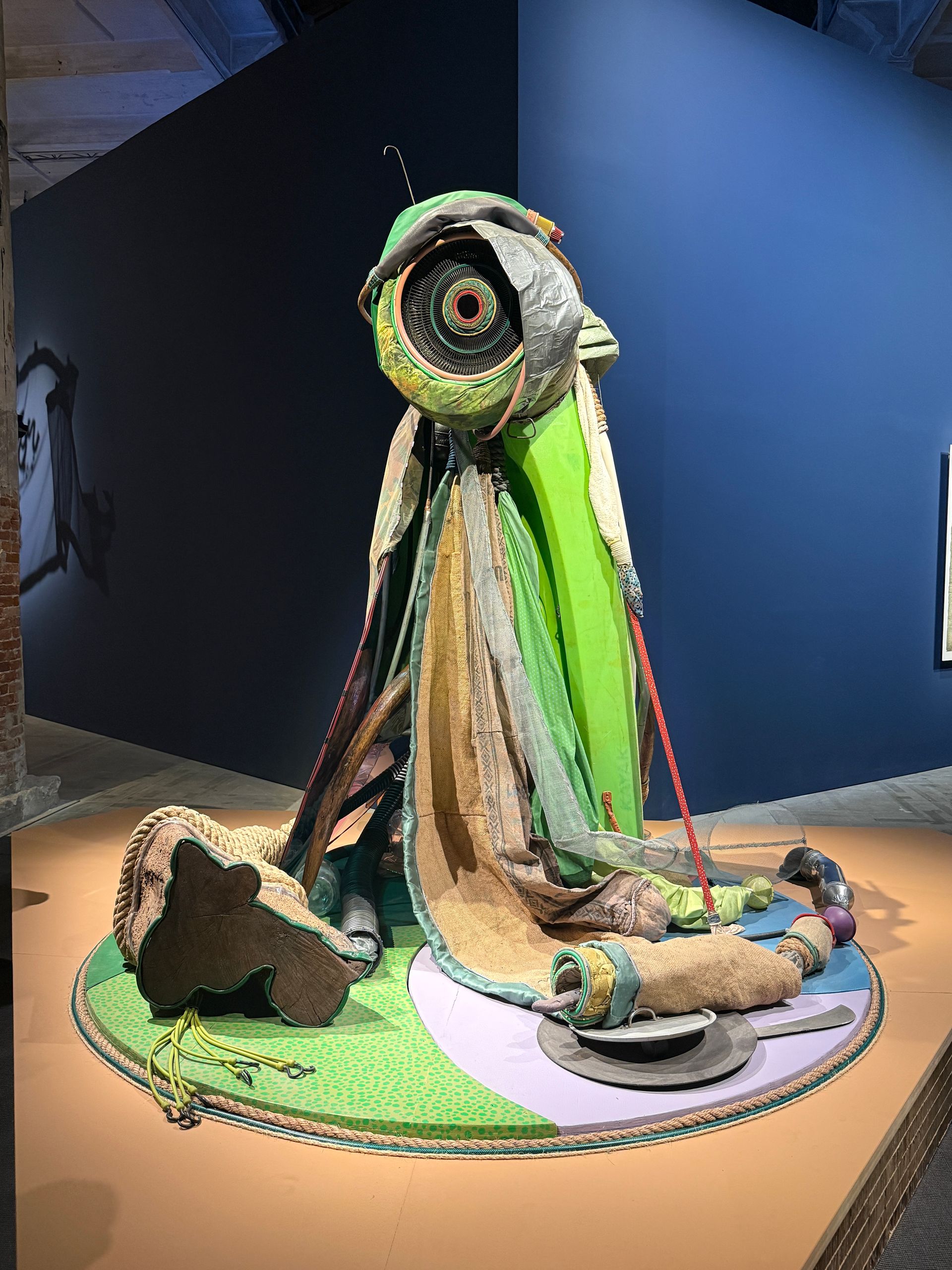 common.galleryImageAlt
