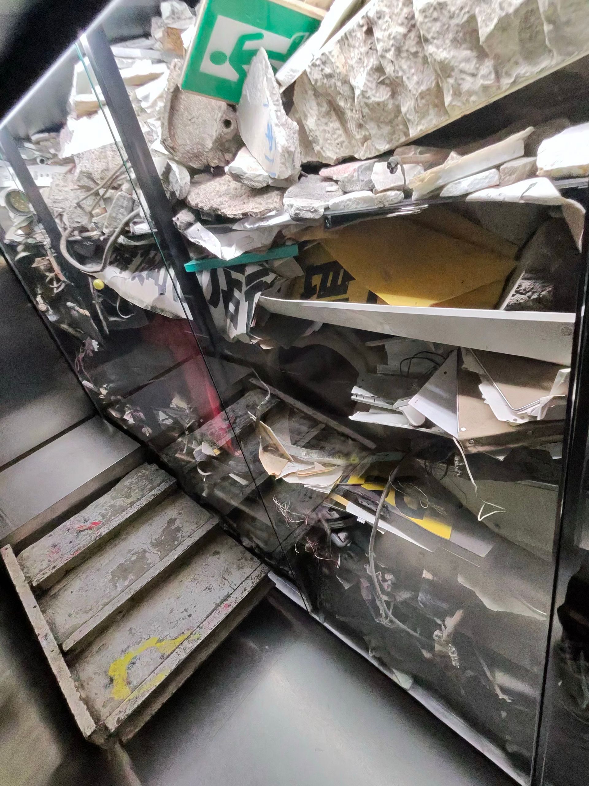 common.galleryImageAlt