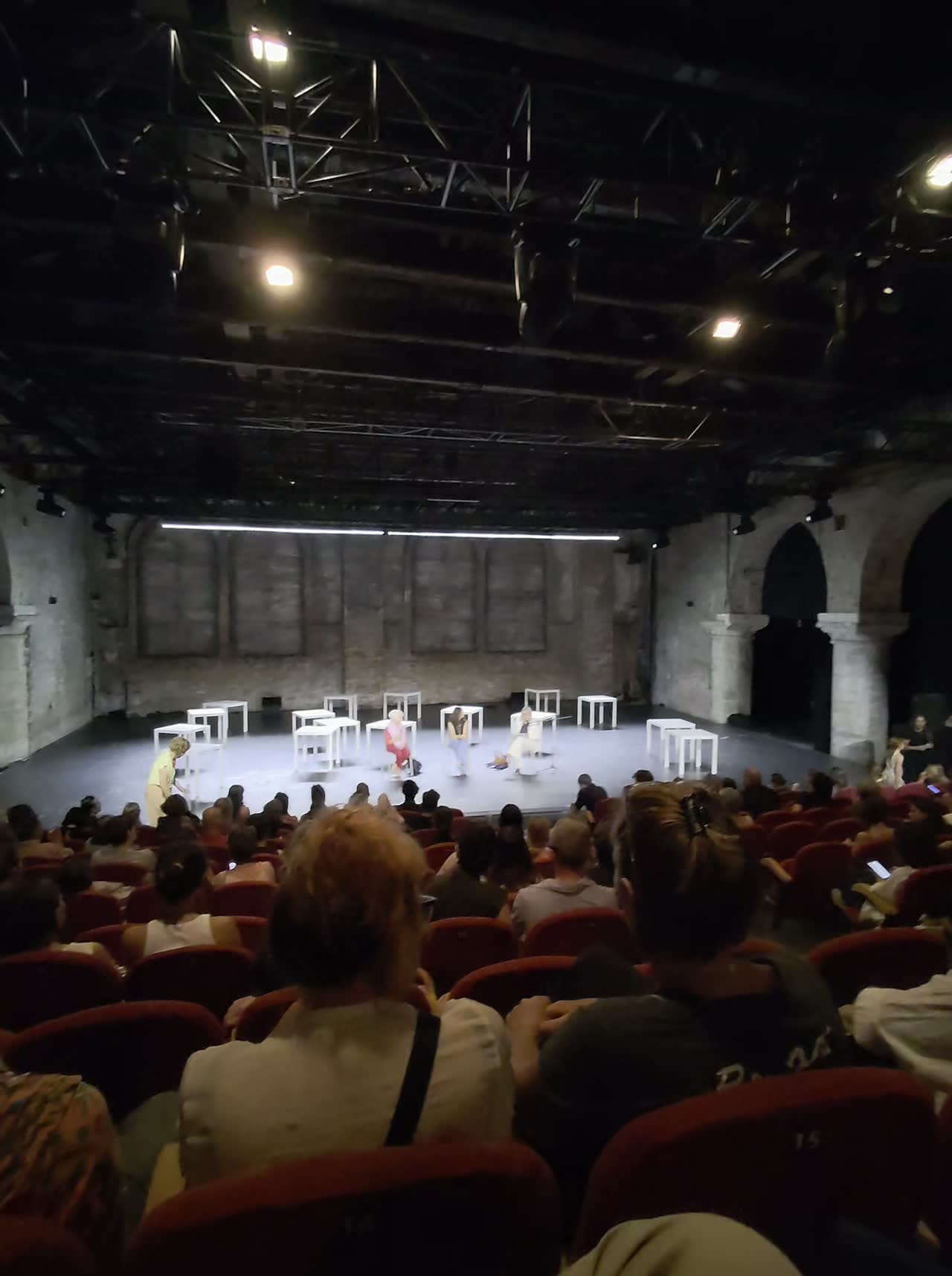 common.galleryVideoAlt
